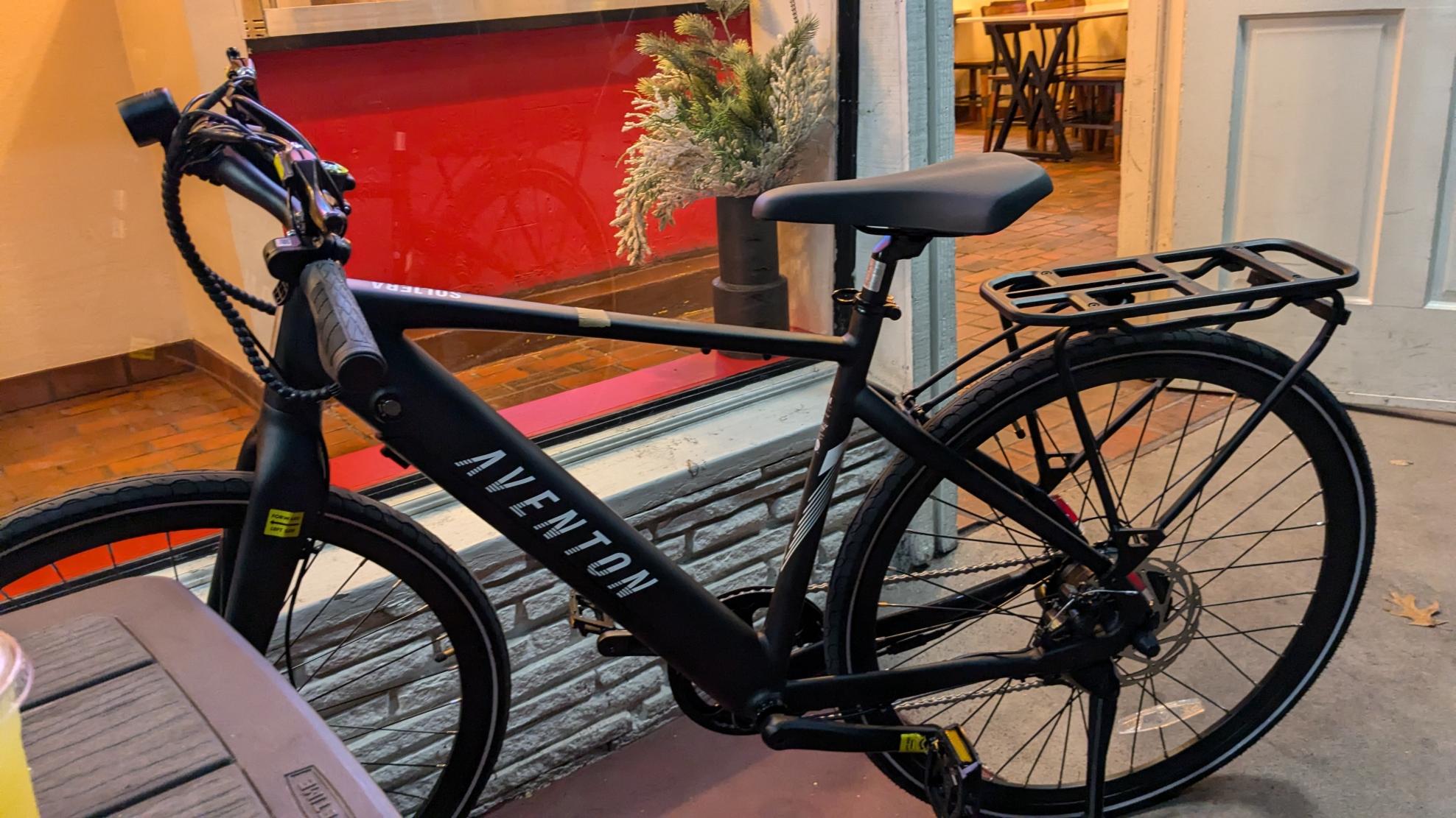 2025 Aventón Soltera 2.0 Black