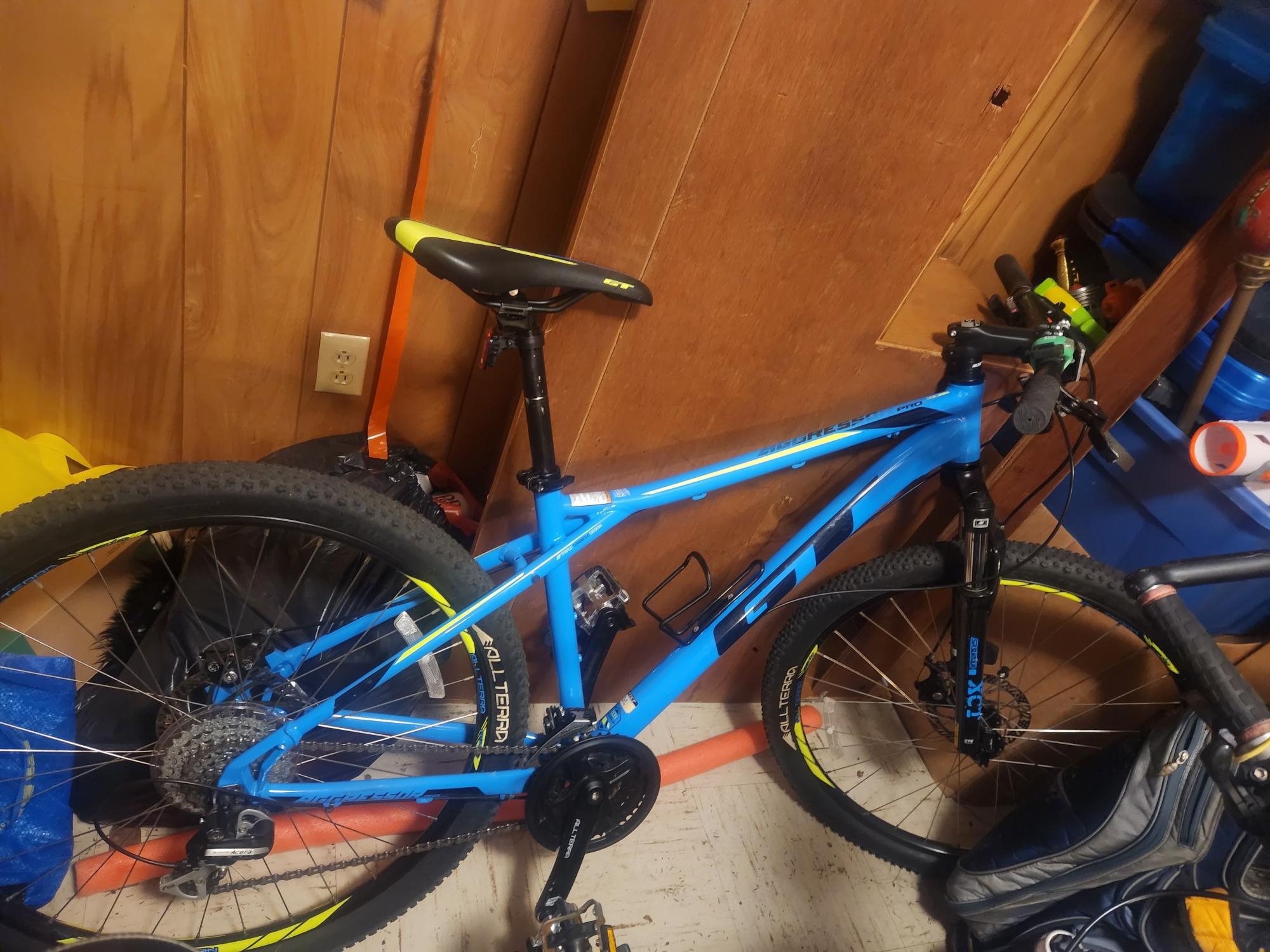 2020 GT Bicycles Agressor Blue