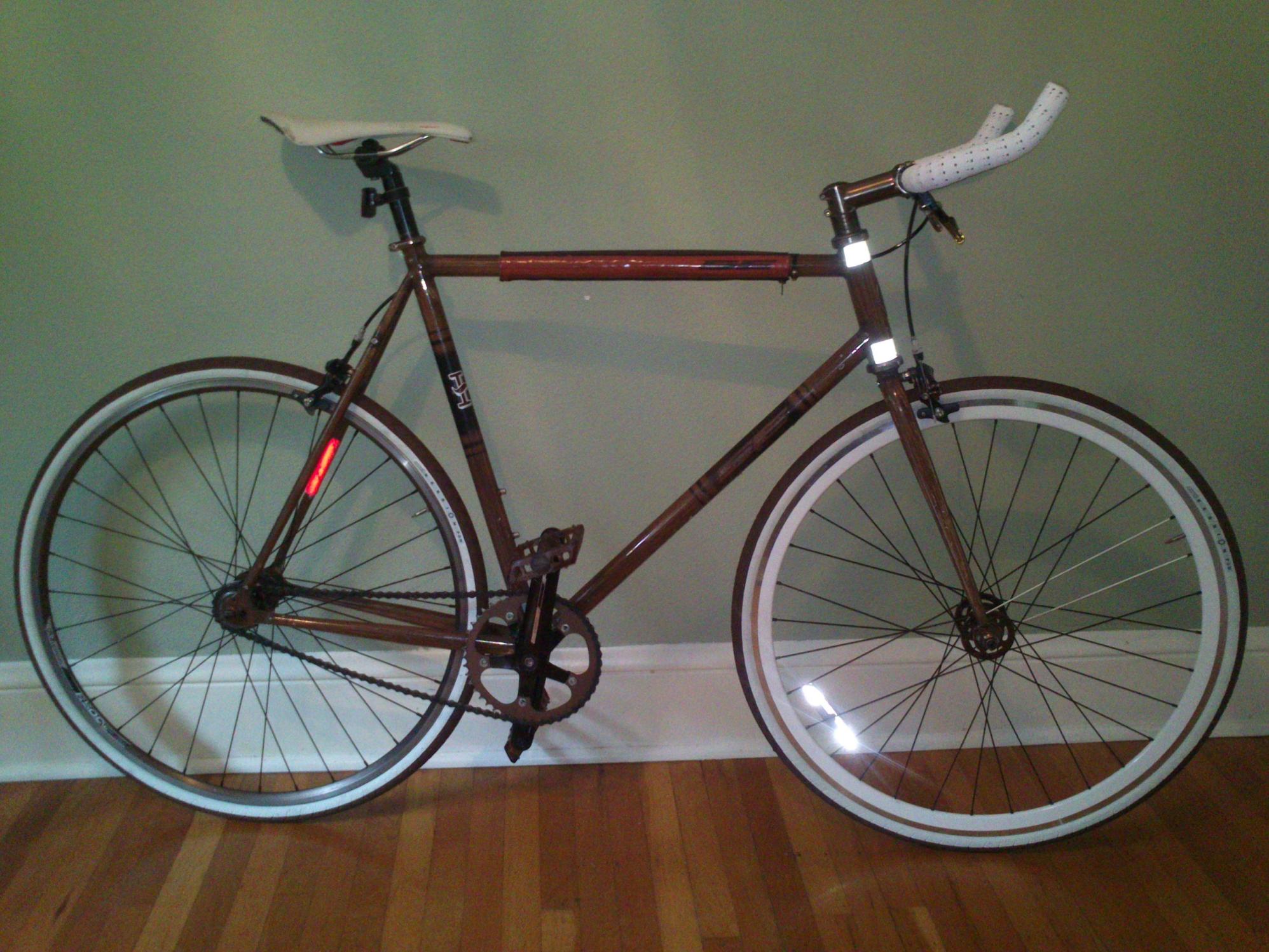 2010 SE Bikes Lager Brown and White