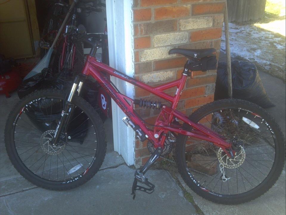 2011 Airborne  Red