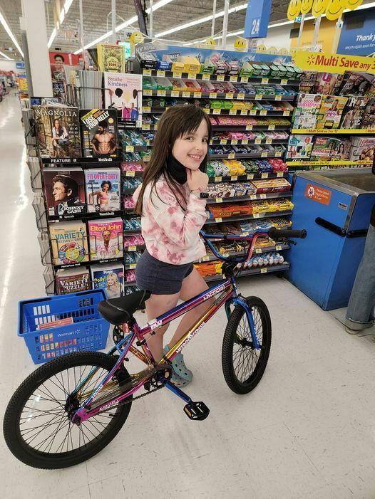 2022 RW NitroCircus Purple and Blue