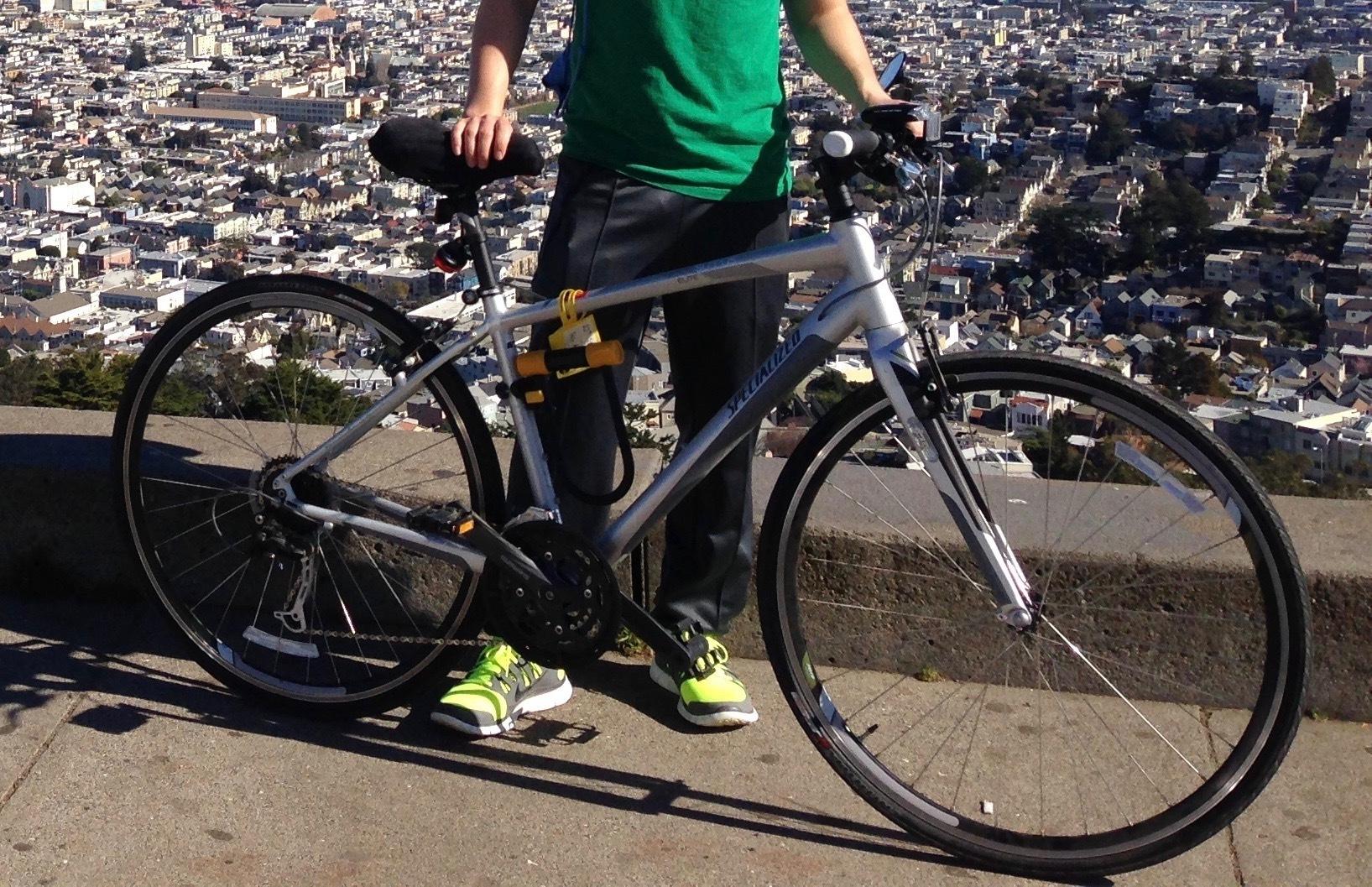 2012 Specialized Sirrus Elite Silver or Gray