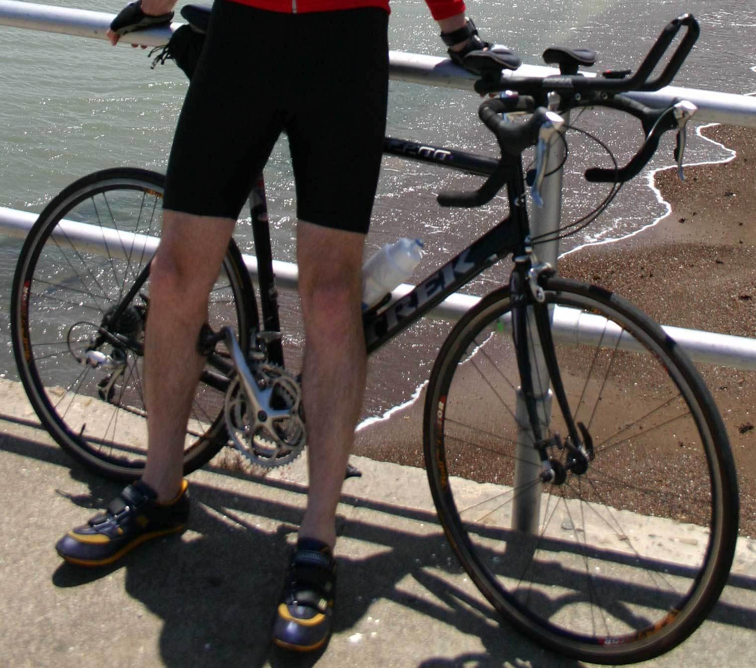 1999 Trek 2200  Black