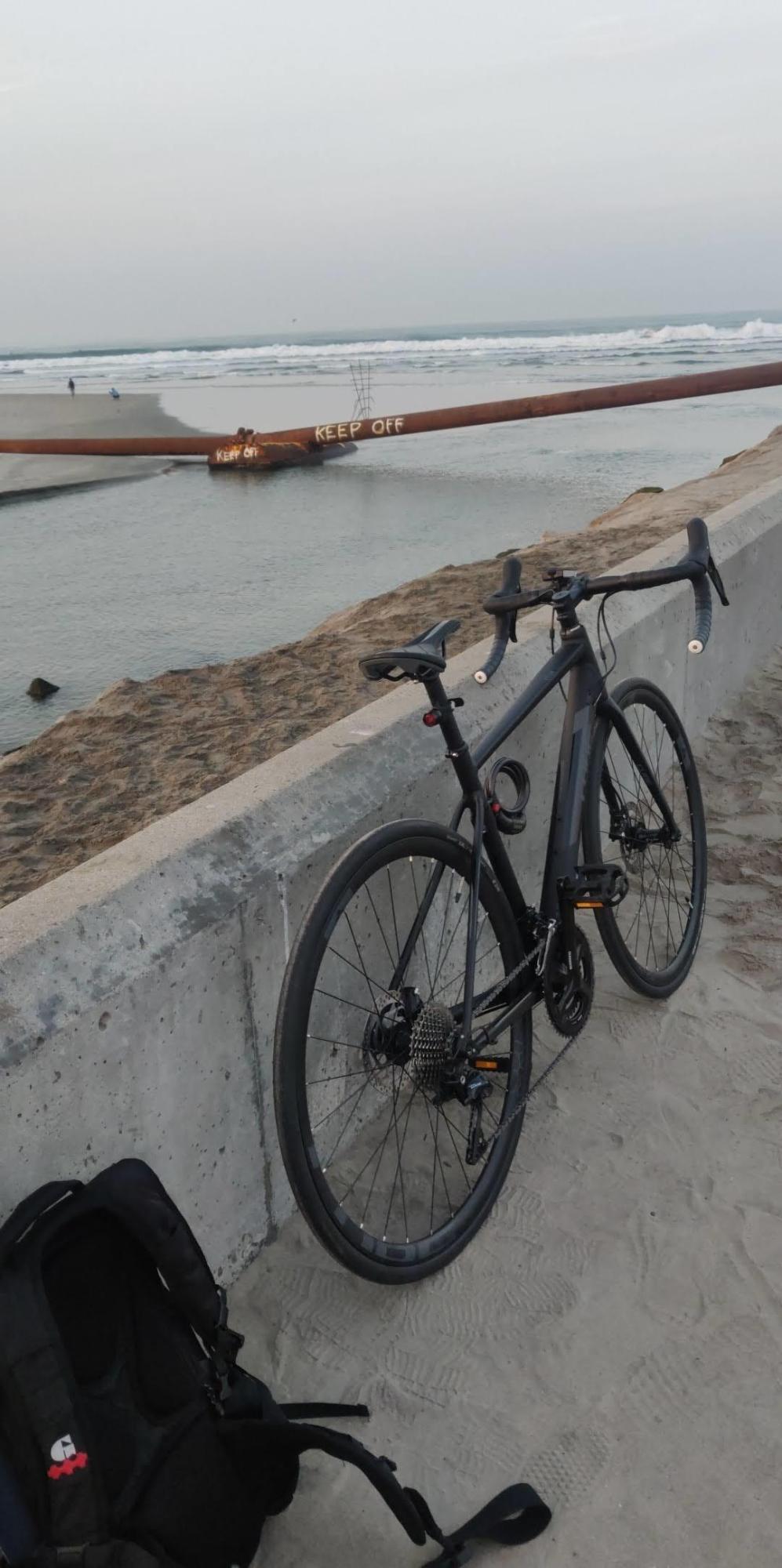 2021 Cube Attain SL Black