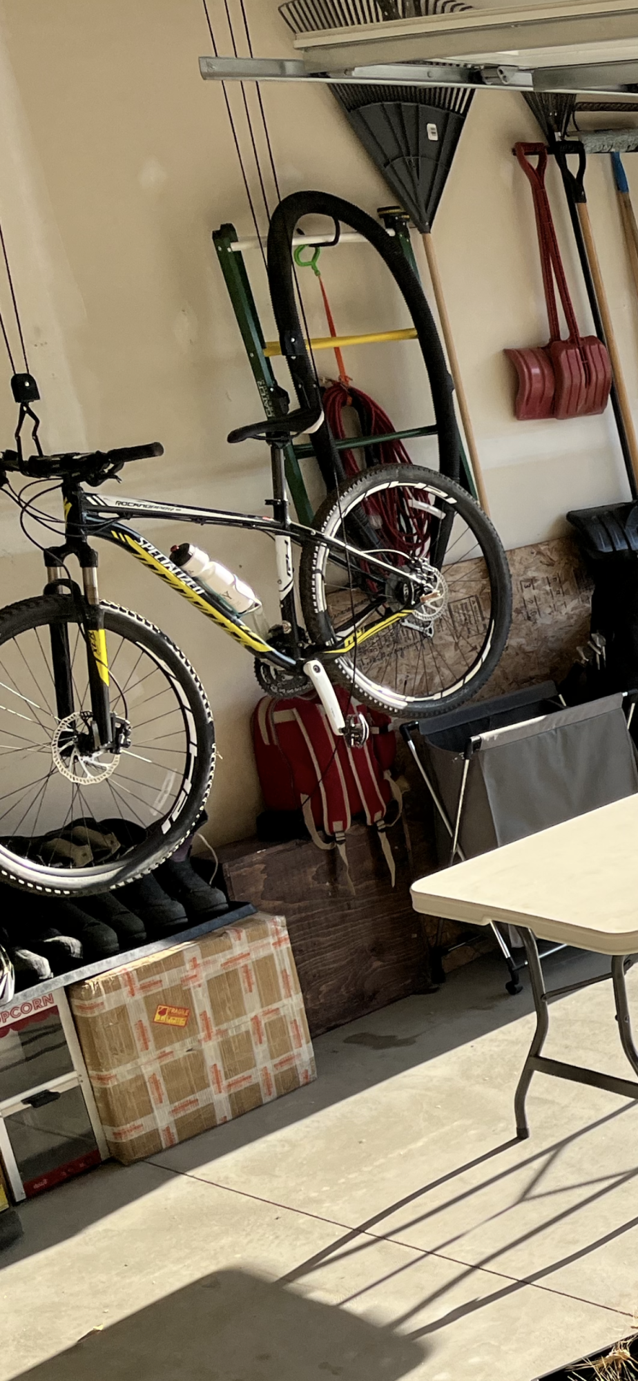 2018 Specialized Stump jumper Yellow or Gold