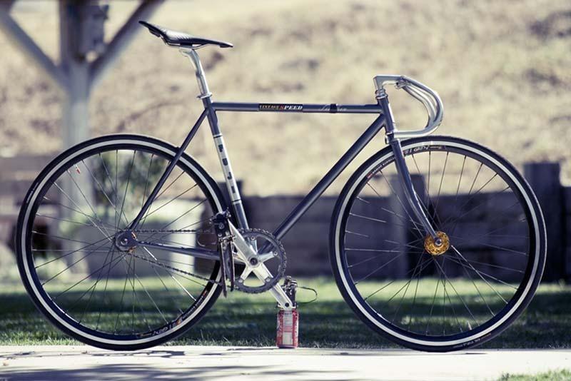 2010 Fuji Feather  Black