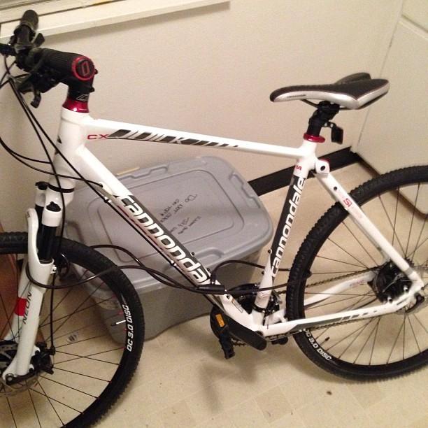 2012 Cannondale Quick CX3  White