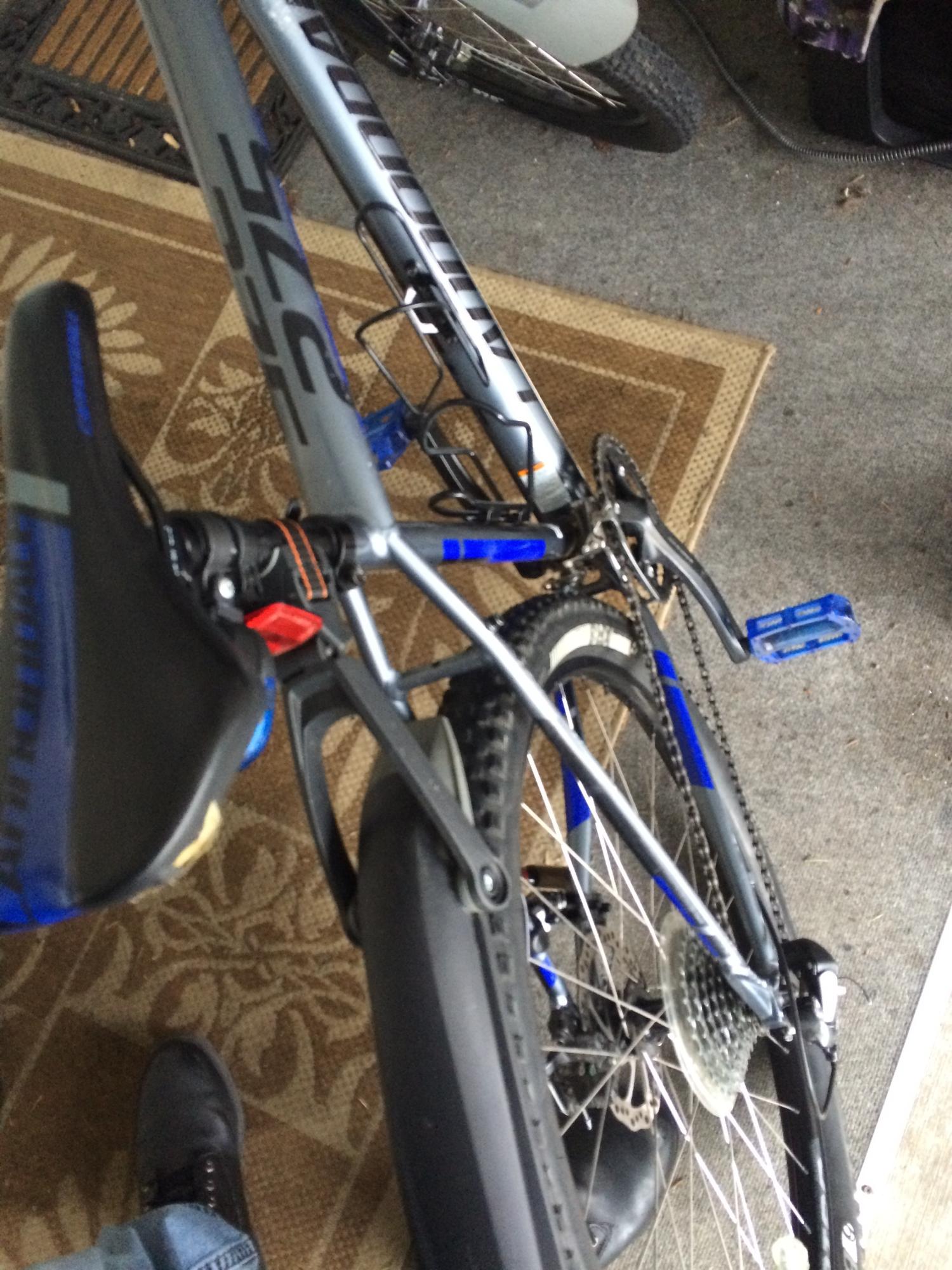 2016 Cannondale Trail 7 Silver or Gray