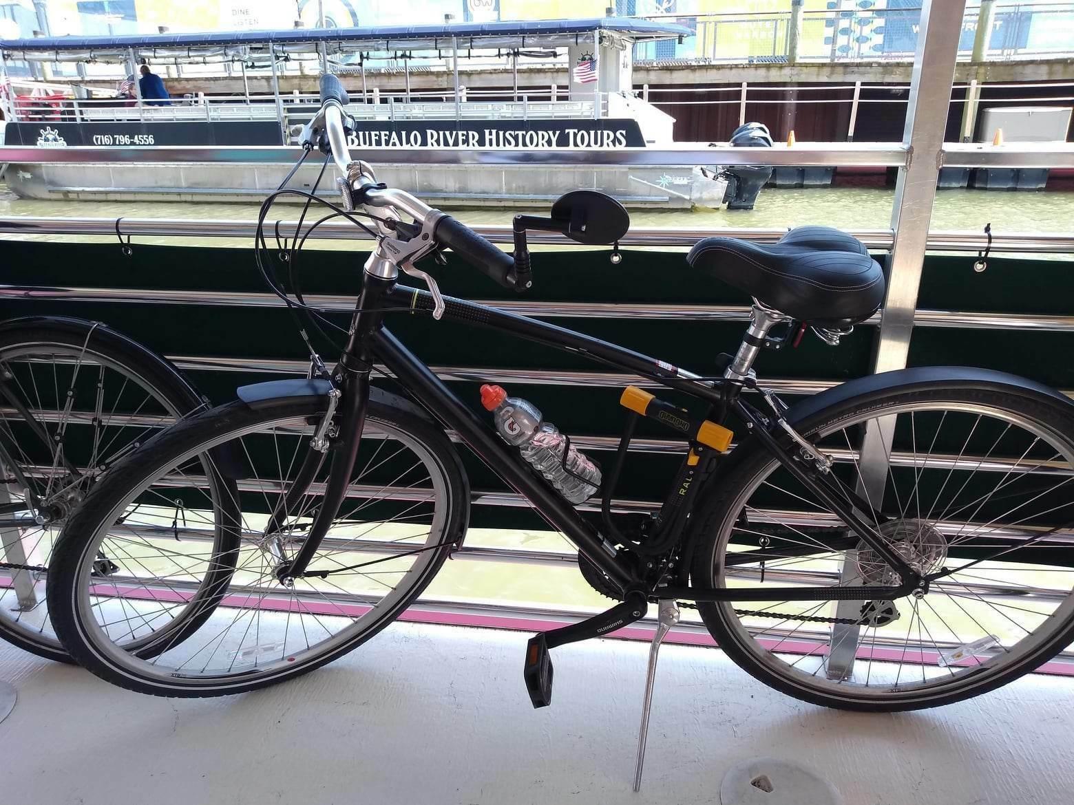 2018 Raleigh Detour 2 Black and Green