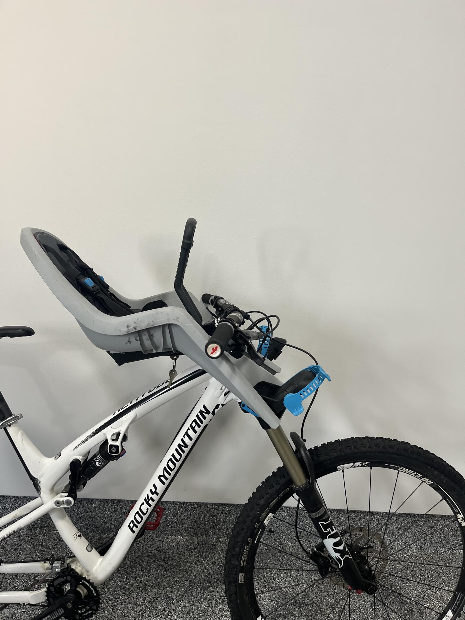 2013 Rocky Mountain Bicycles RMB 13 Altitude 750 White