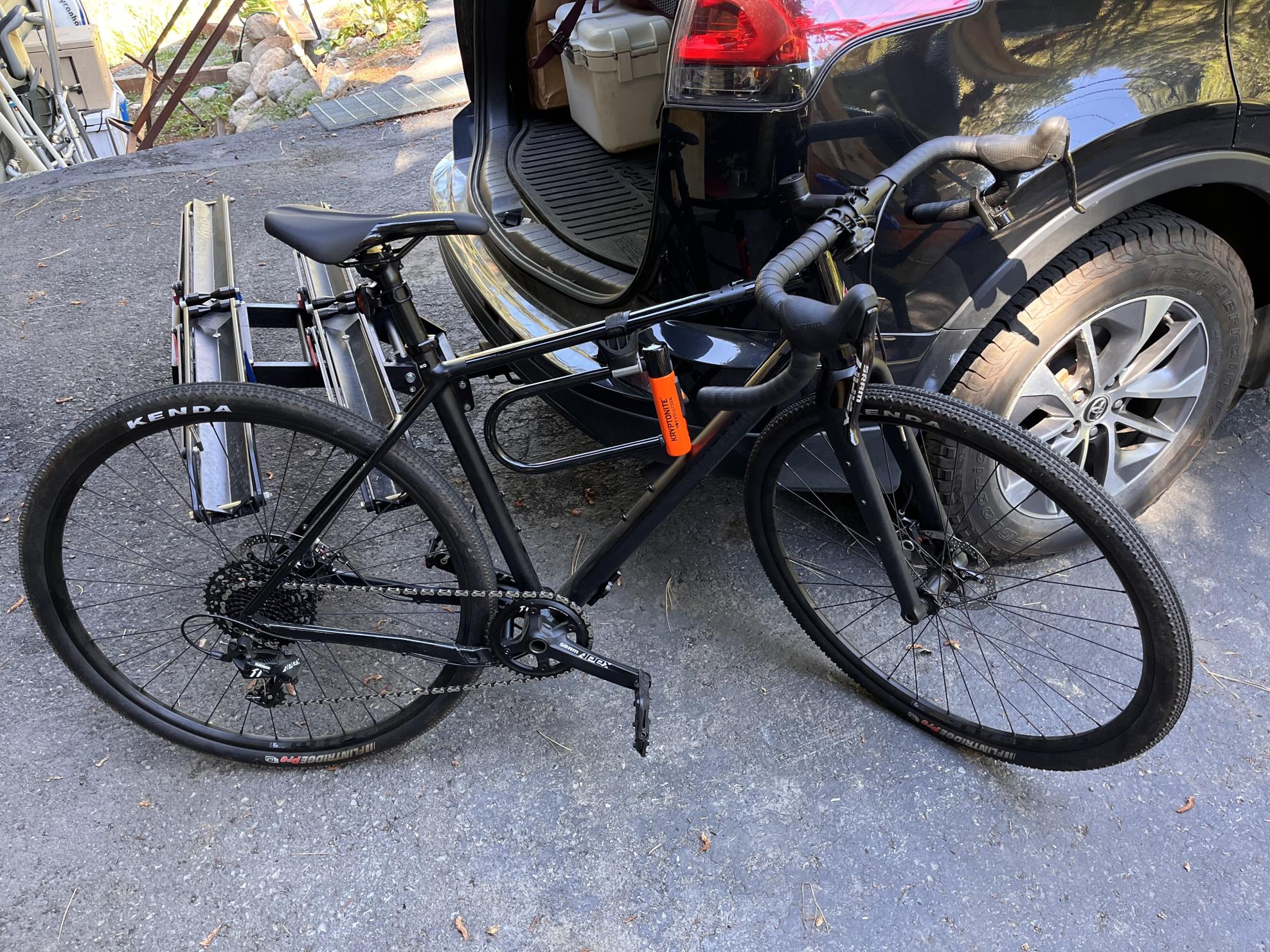 2022 Rocky Mountain Bicycles Solo 30 Black