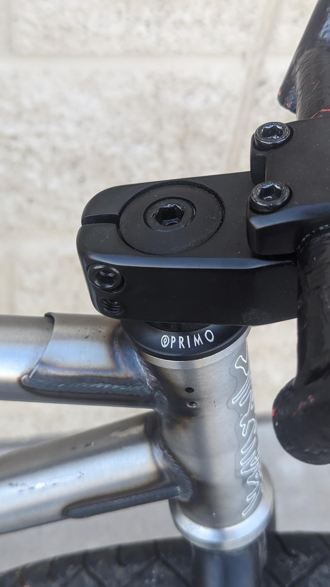 2021 Stranger Creeper Silver, gray or bare metal