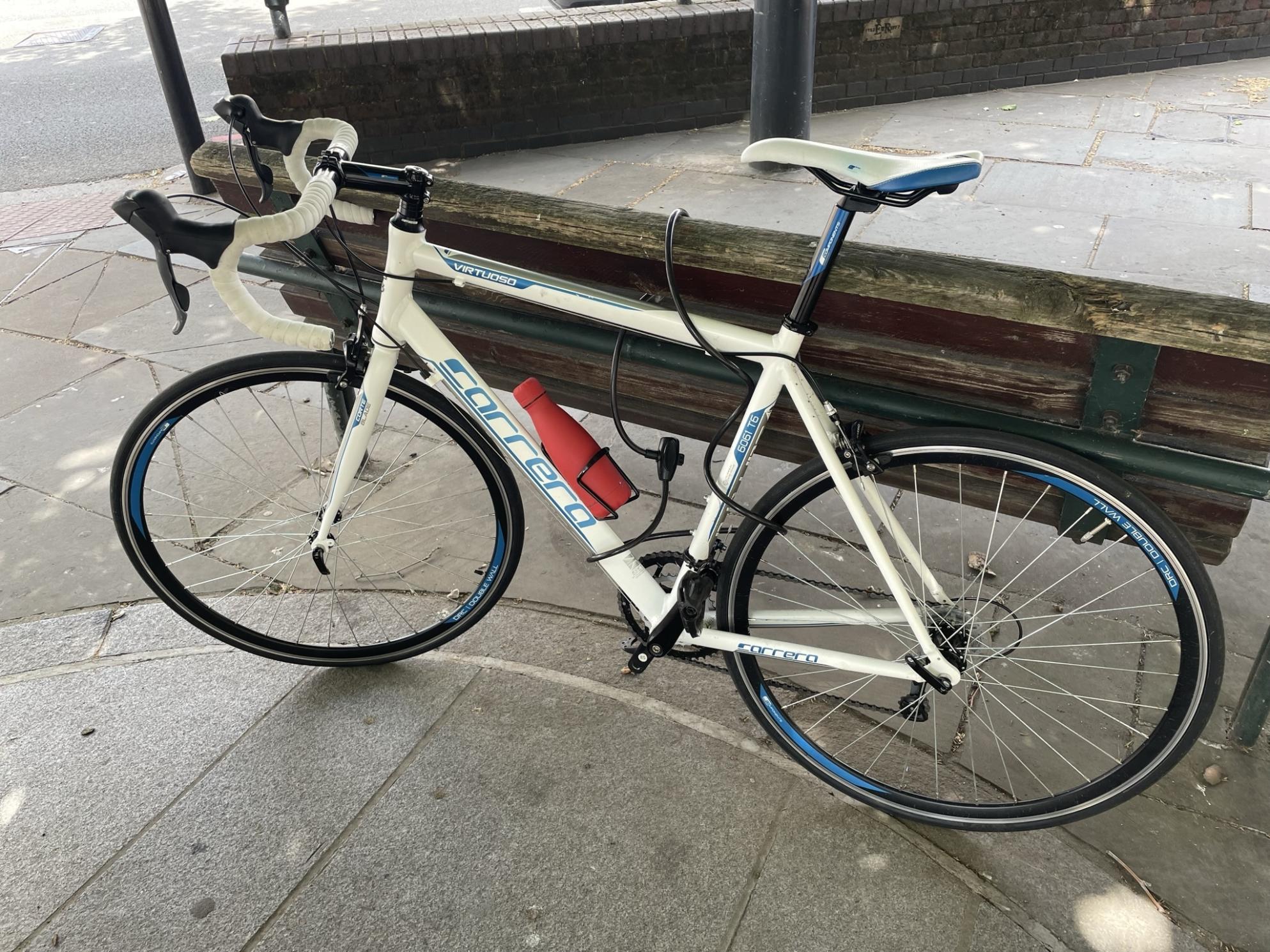 Carrera bicycles Virtuoso 6061 T6 White