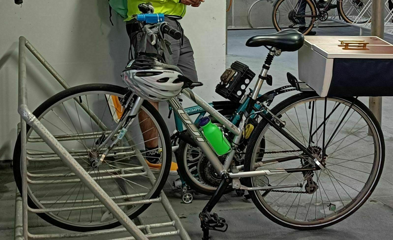 2012 Fuji Crosstown 1.0 Silver, gray or bare metal