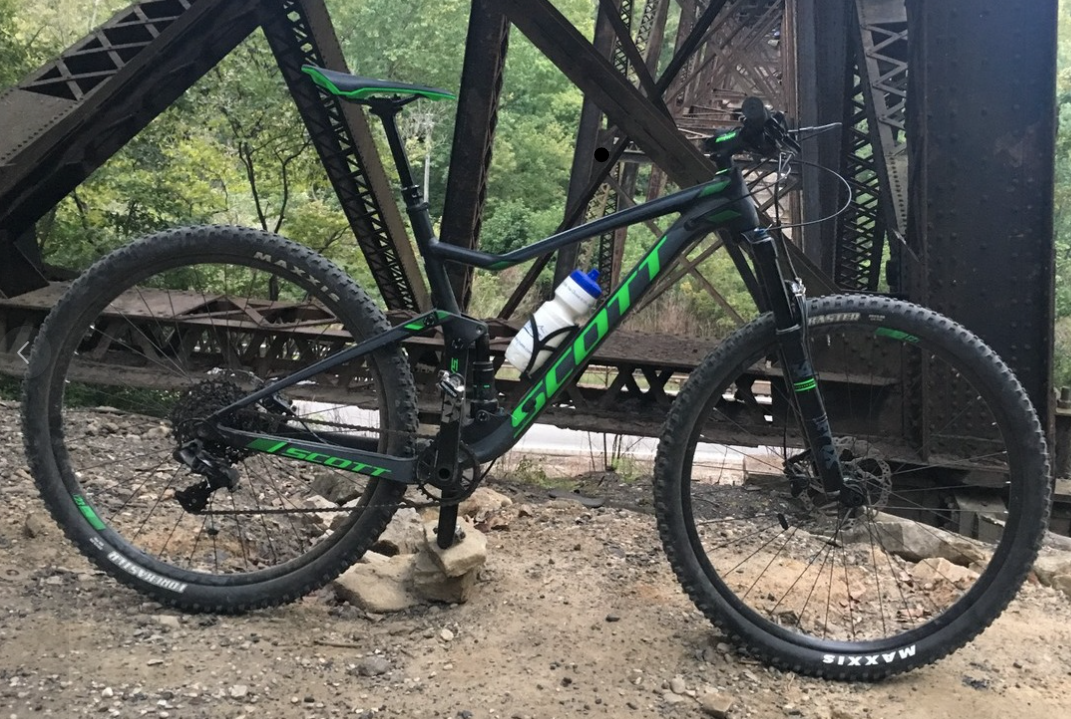 2017 SCOTT Spark 945 Black