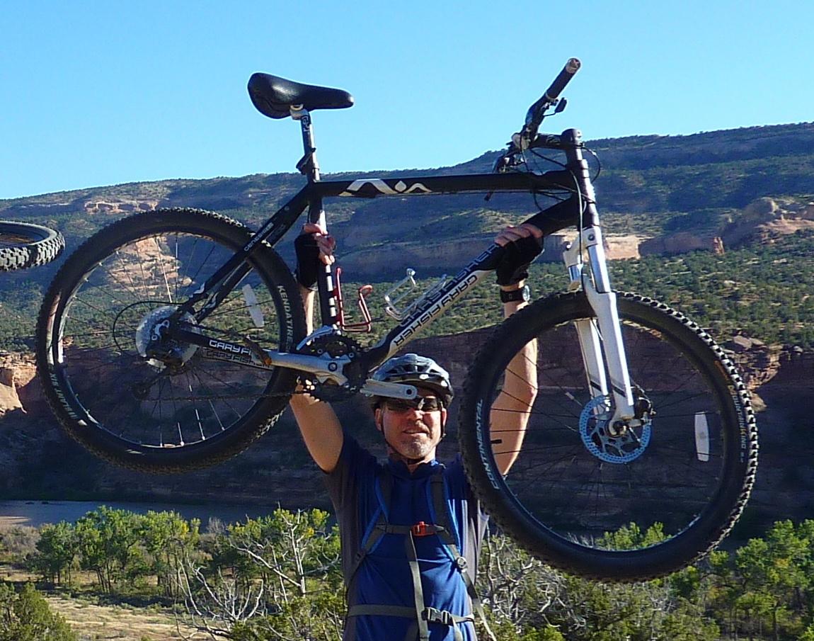 Gary Fisher Wahoo  Black and White