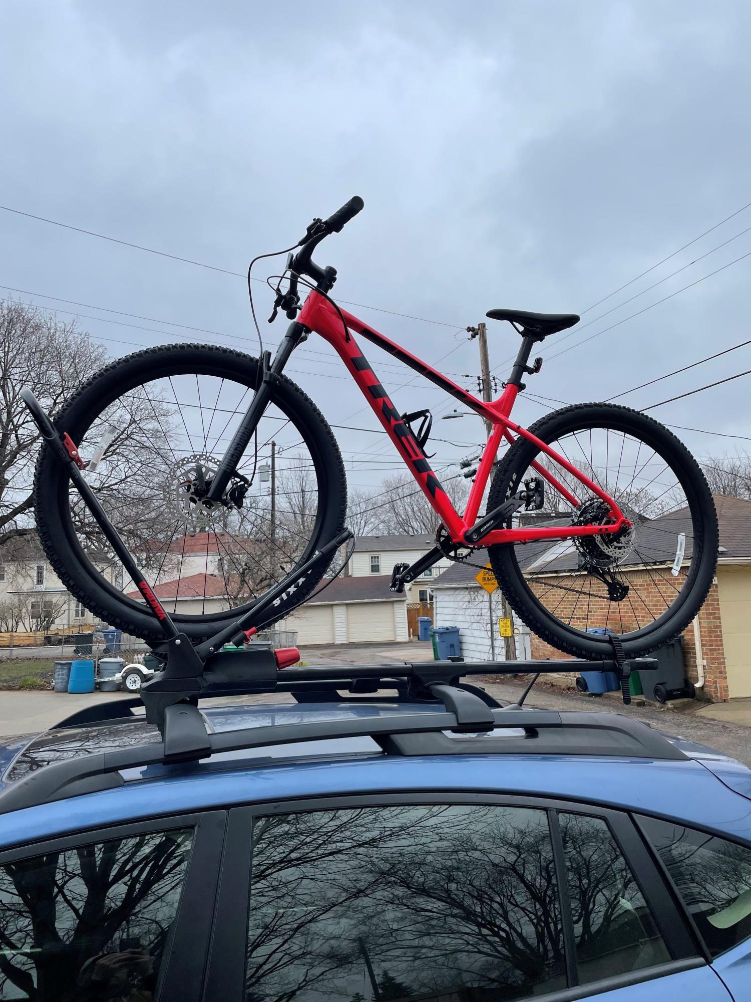 2022 Trek Marlin 8 Red