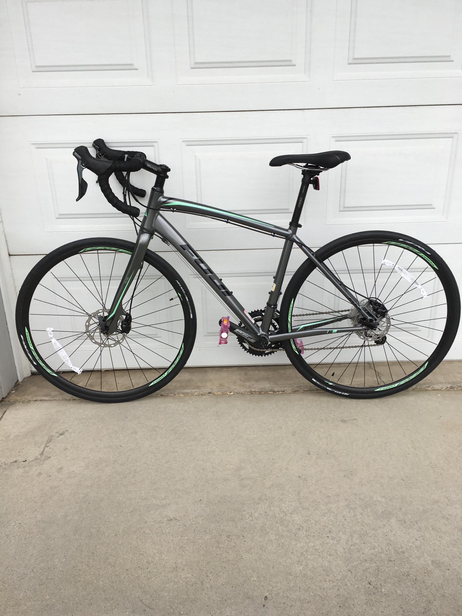 2016 Fuji Finest 2.0 LE 2016 Silver or Gray