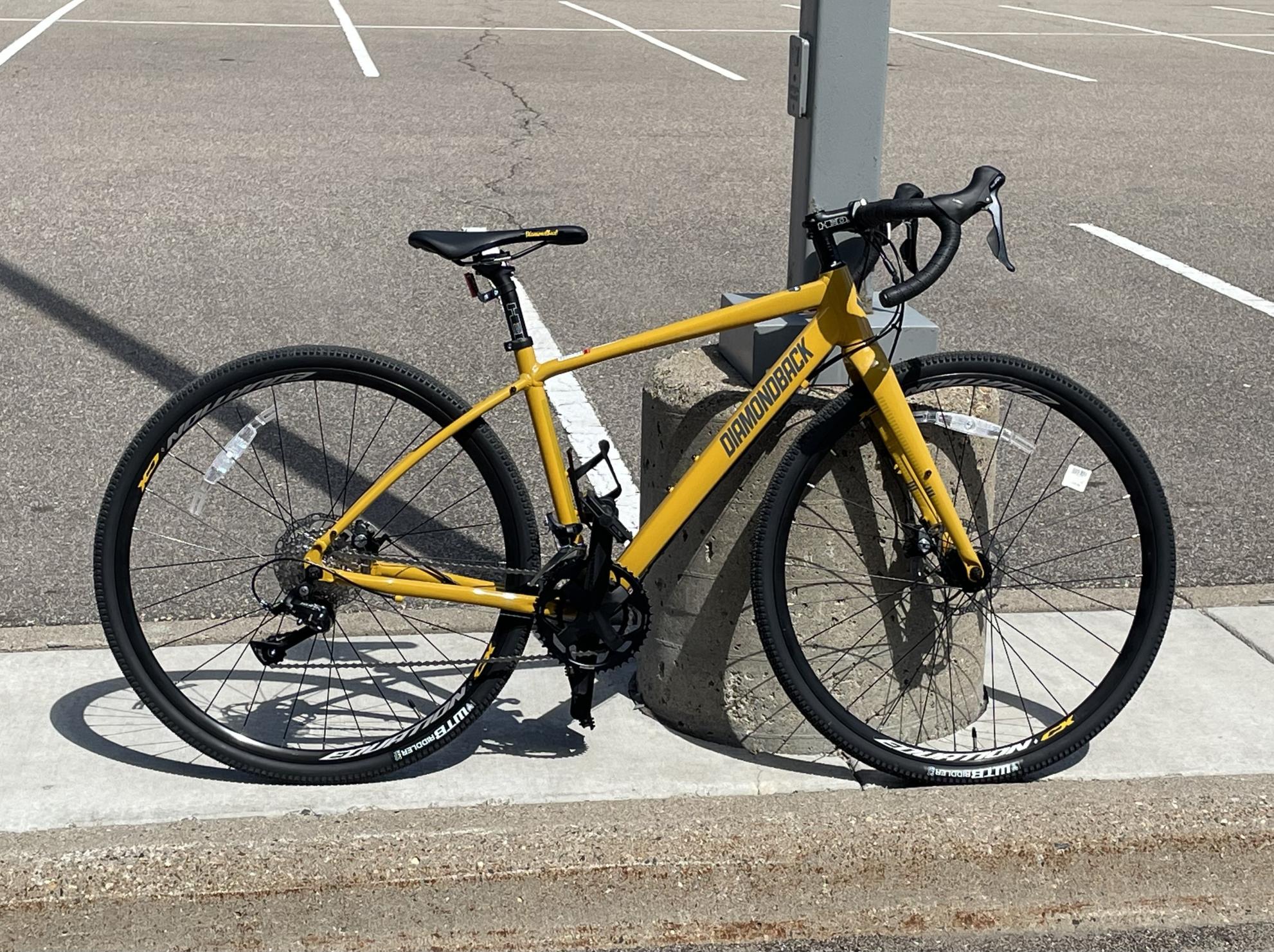 2021 Diamondback Yellow or Gold