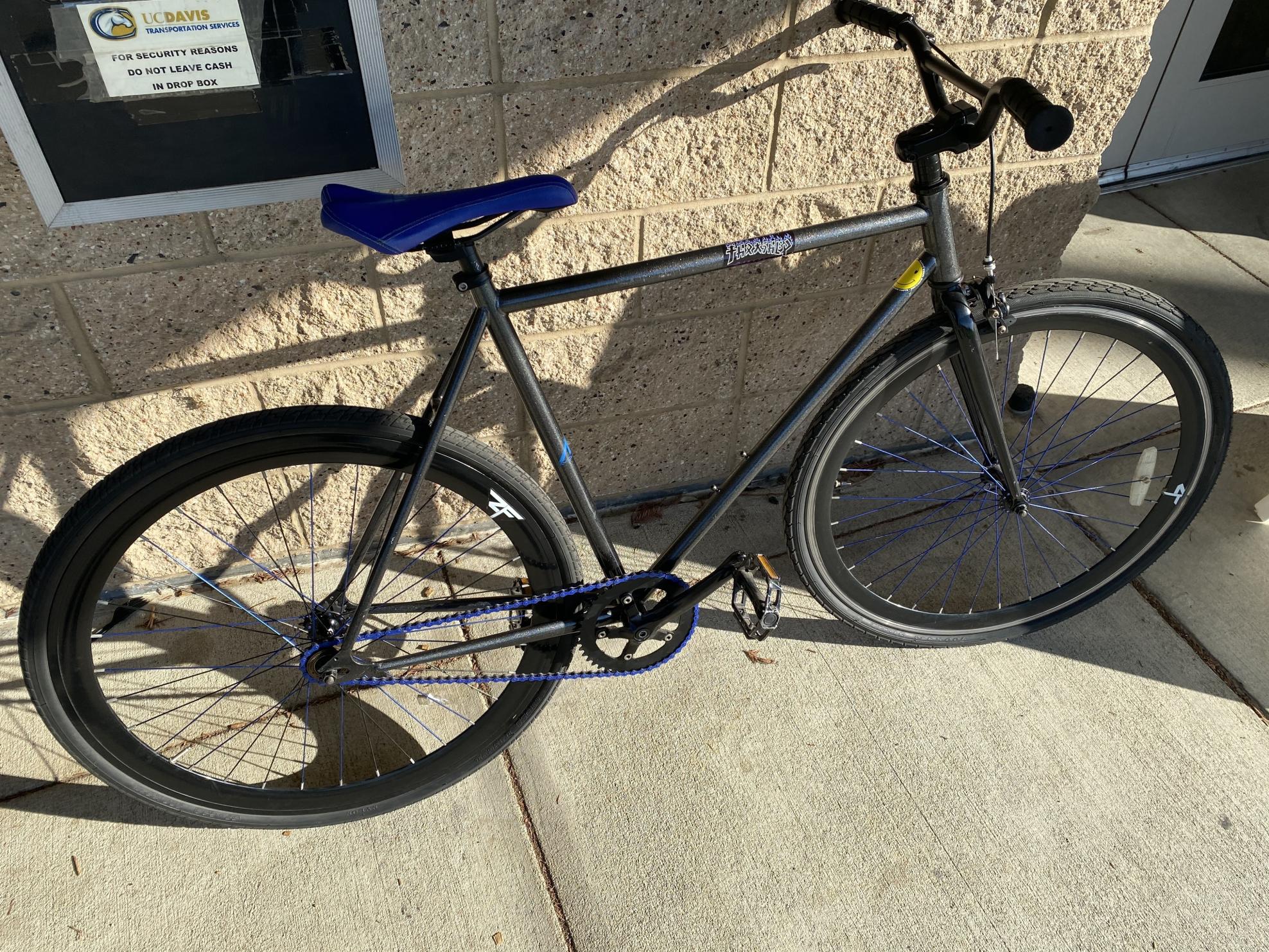 2013 Zycle Fix Black and Blue