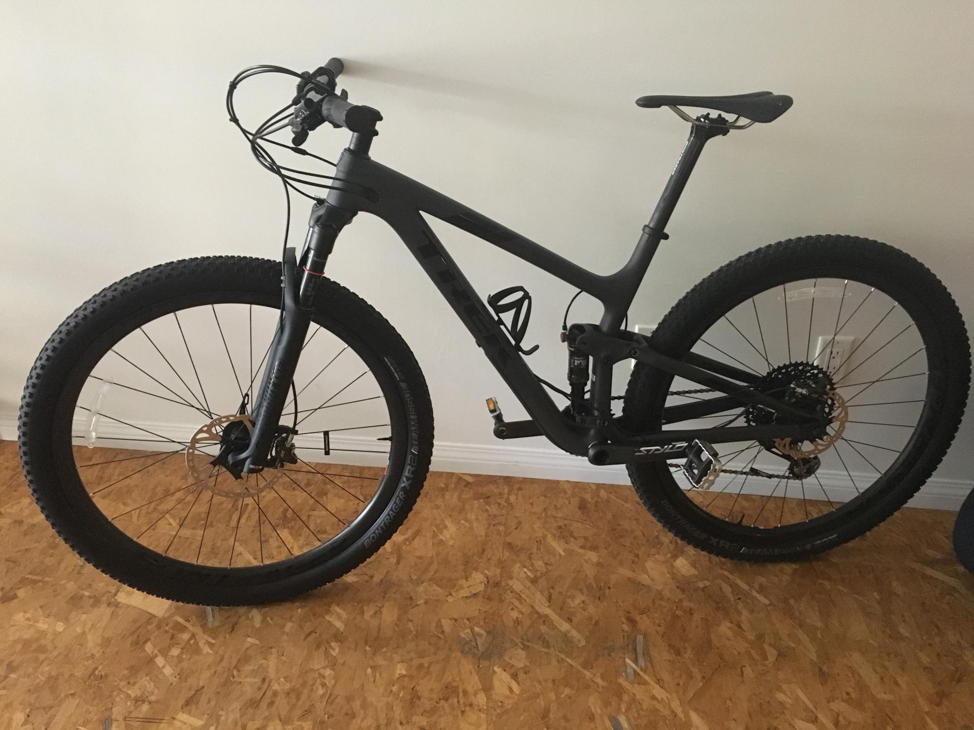 2019 Trek Top Fuel 9.8 GX Black