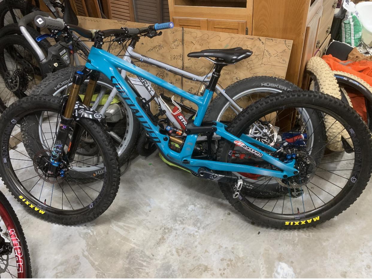 2019 Specialized Enduro Blue