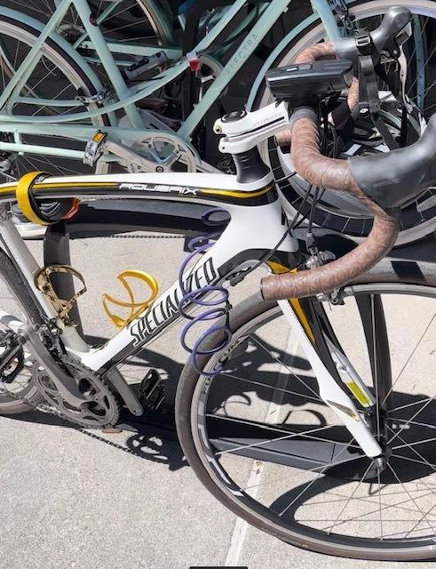 2012 Specialized Roubaix Compact White, Yellow or Gold, and Black