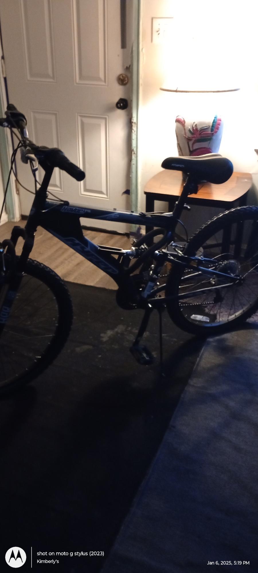 2025 Hyper HYpT26102020 Black