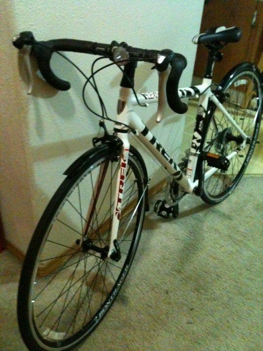 2010 Trek Lexa  White