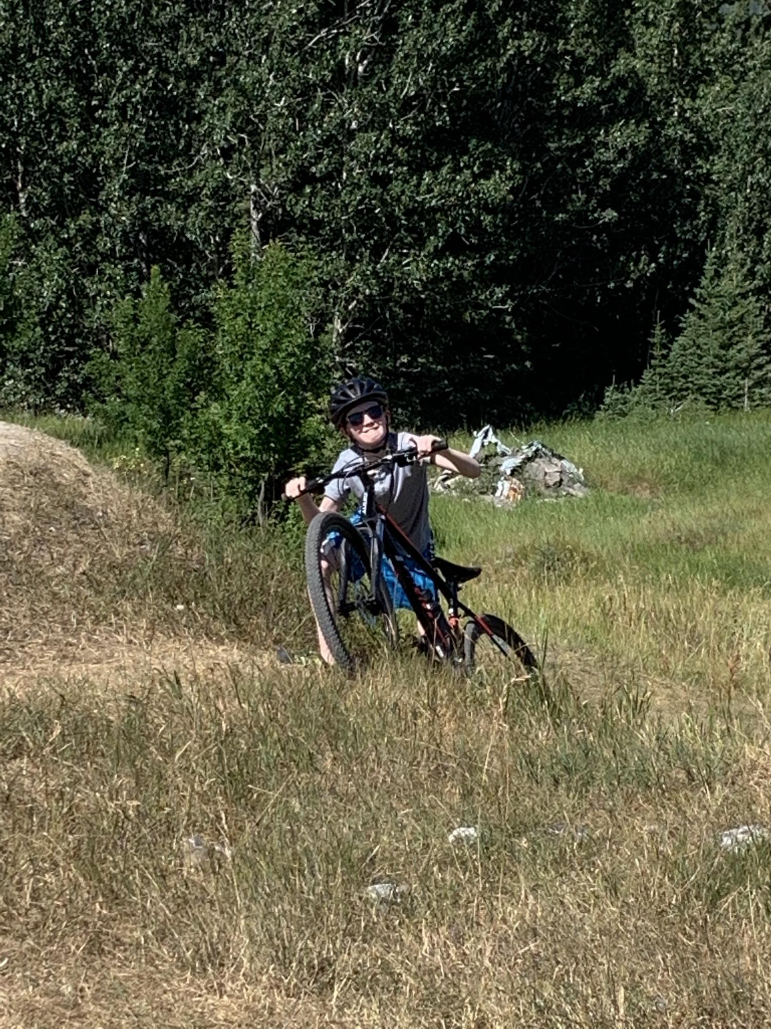 2020 Giant Mountain bike Black