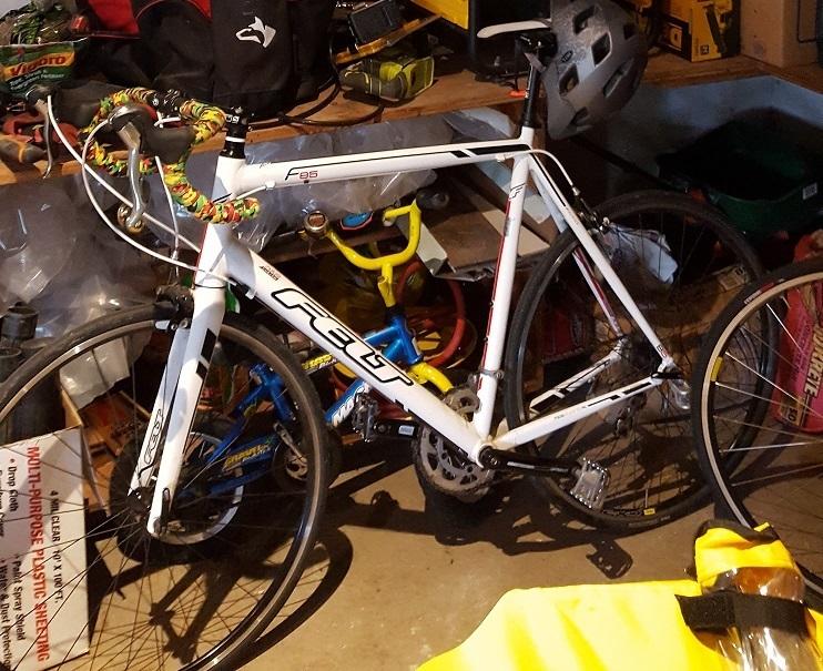 2013 Felt F85 White, Black, and Red