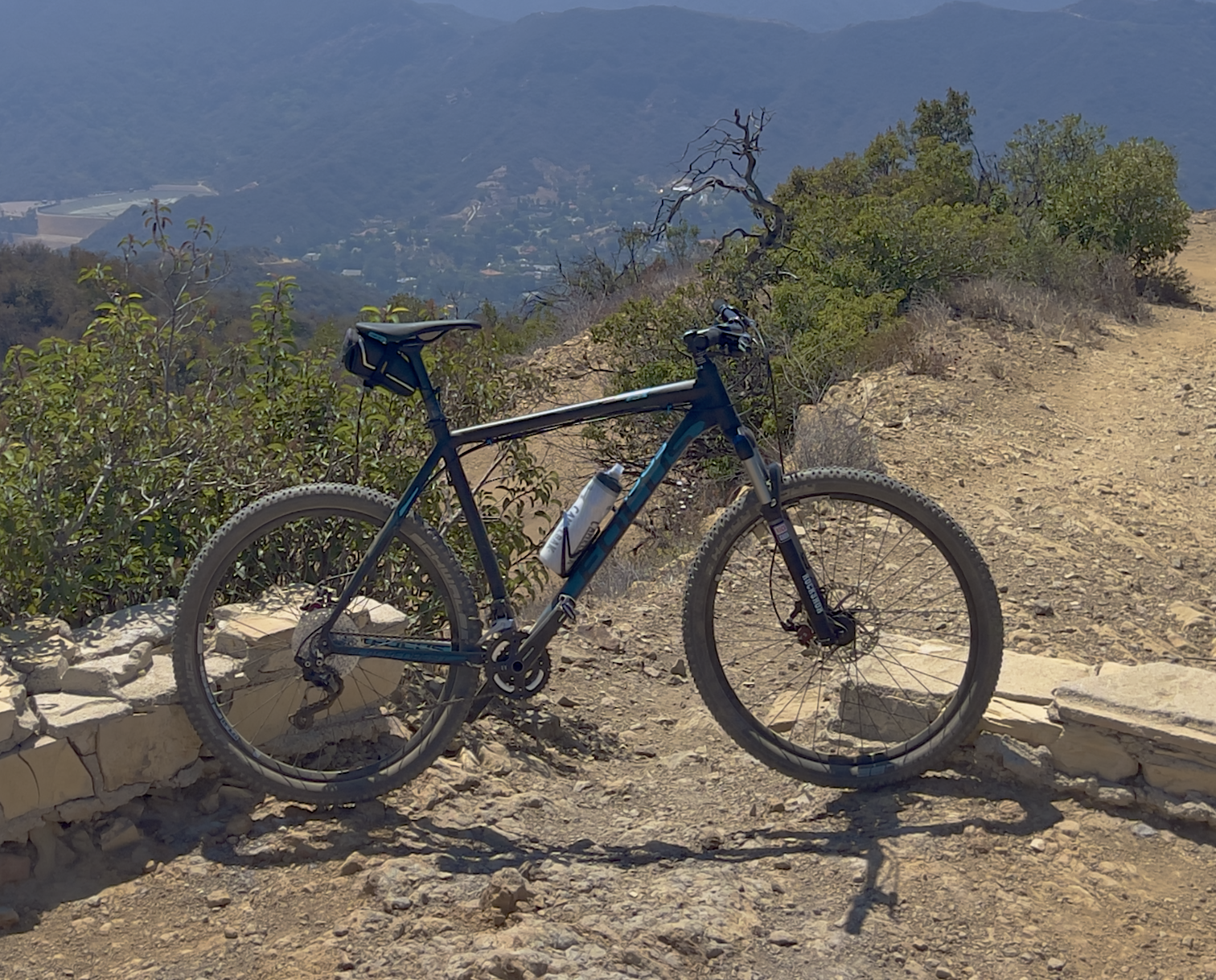 2014 Focus Black Forest 27 2.0 Black and Blue