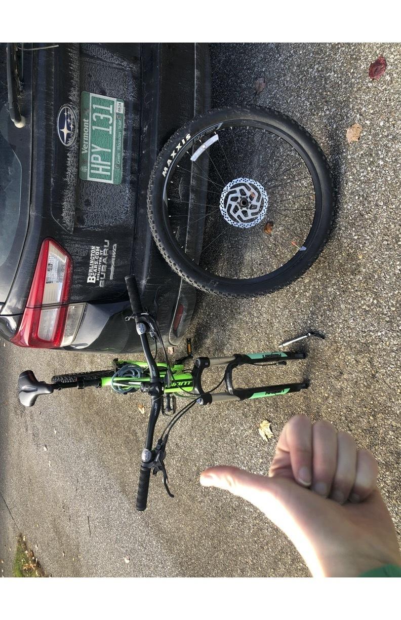 2024 Giant Fathom 2 Green