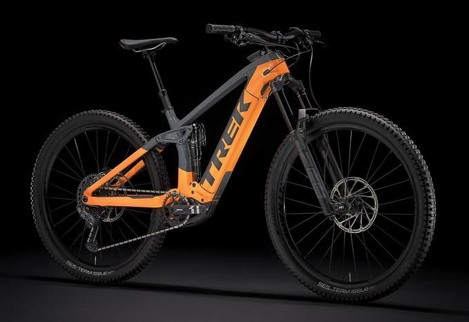 2021 Trek Rail 9.8 Orange and Silver, gray or bare metal