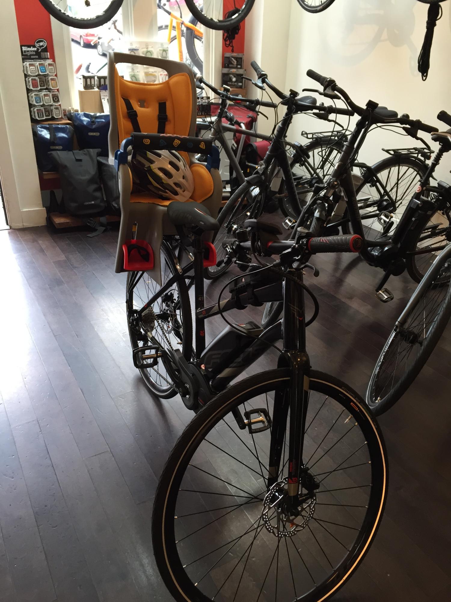 Felt SportE Step Thru Black