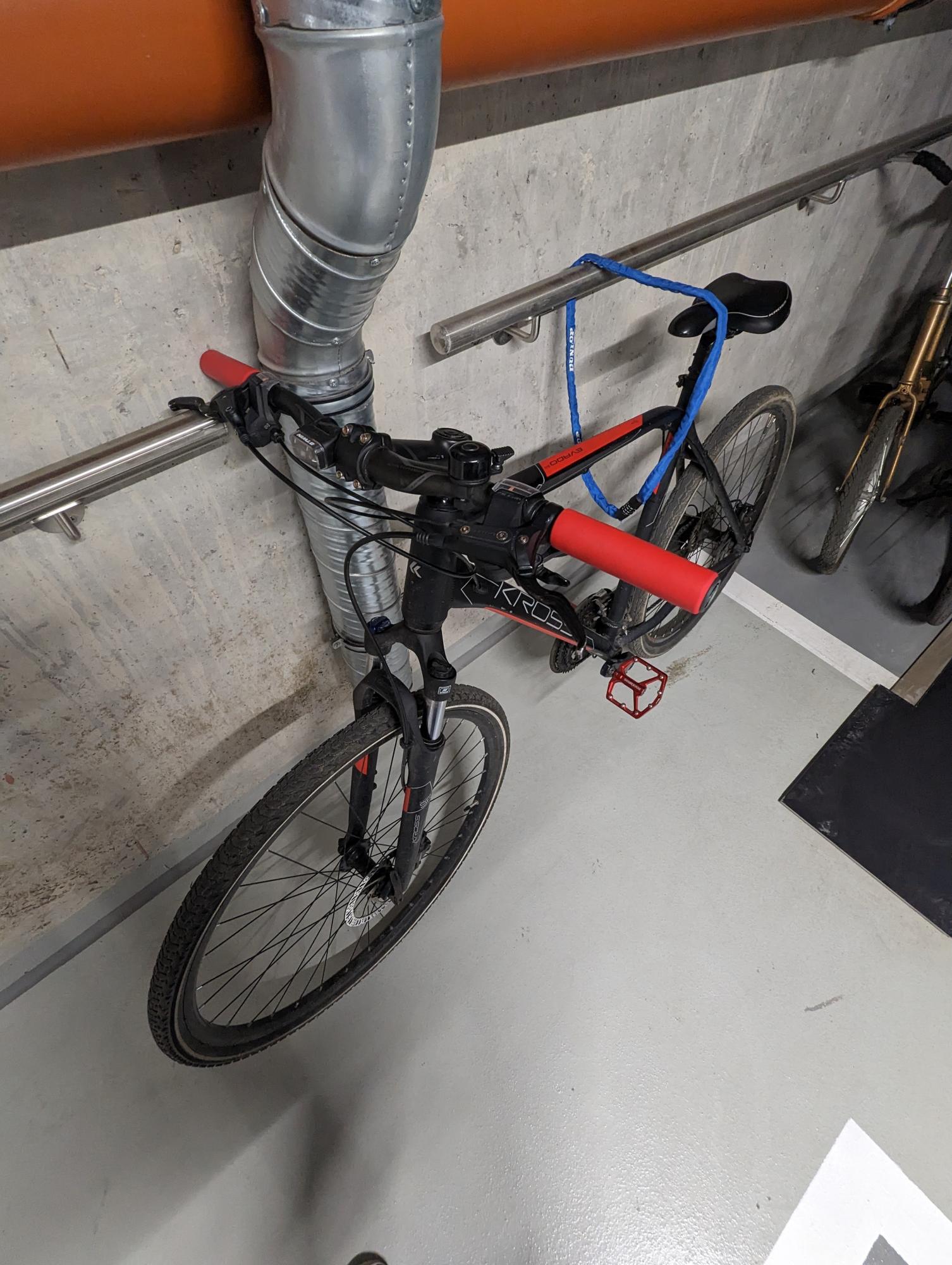 Kross SA evado 5.0 Black and Red