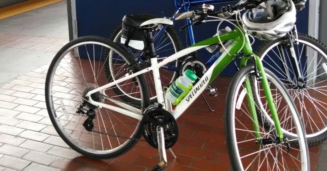 2011 Specialized Vita Green and White