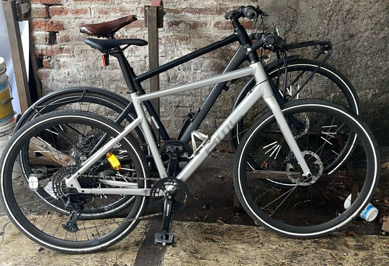 2022 BMC ALPENCHALLENGE AL TWO Silver, gray or bare metal