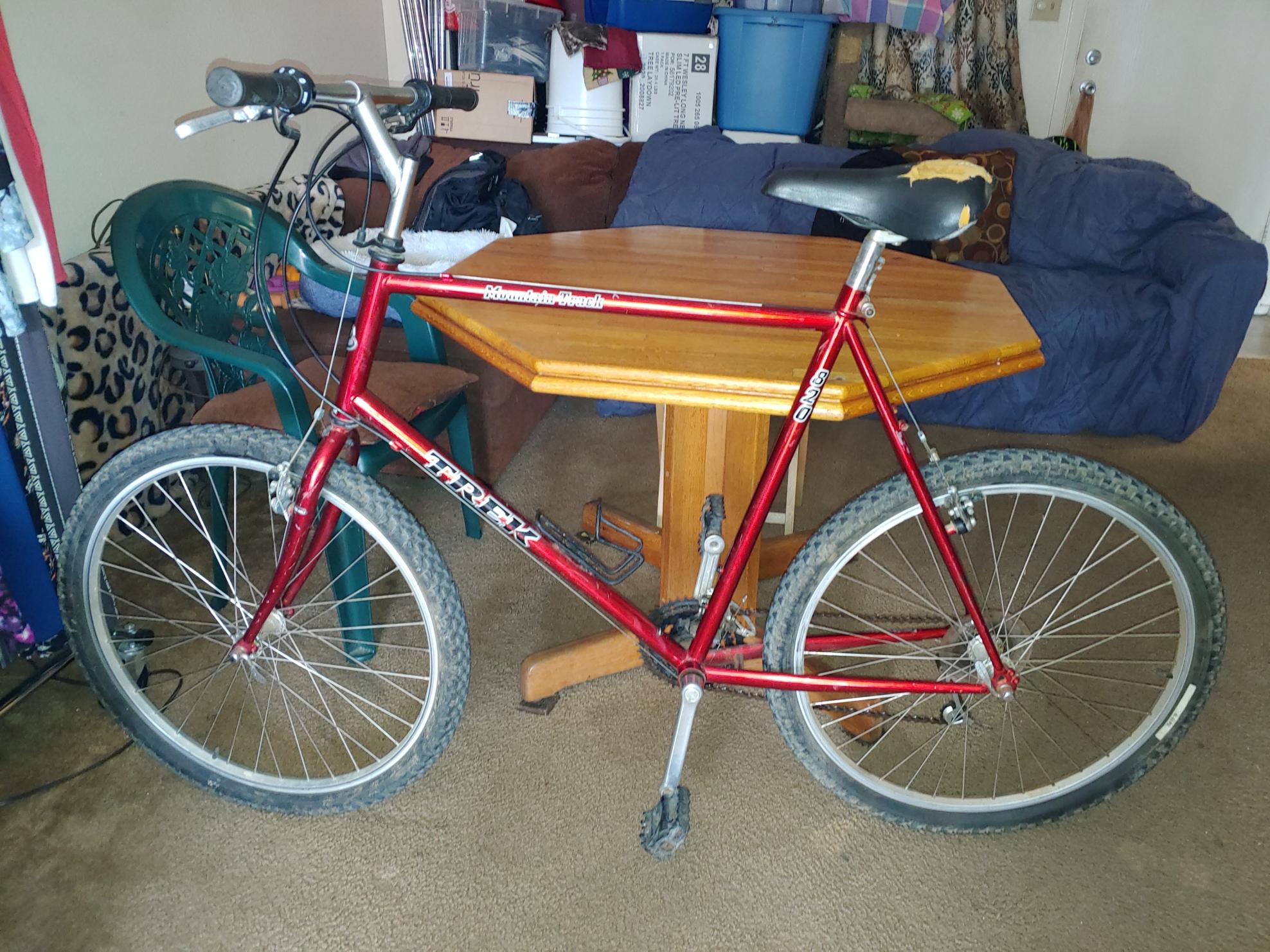 1990 Trek Mountain track 820 Red