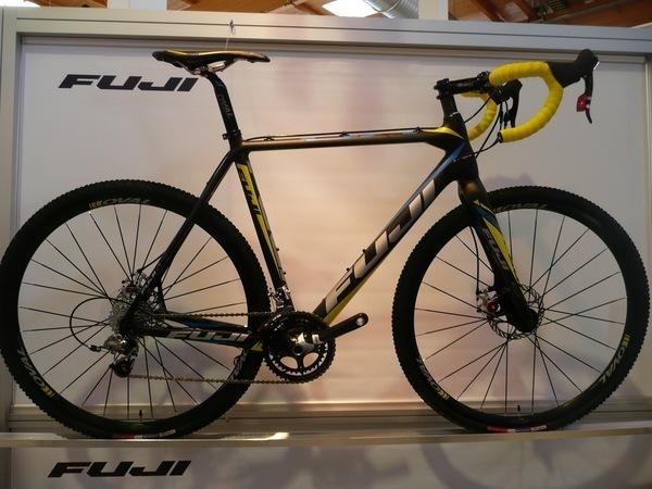 2013 Fuji Altamira 1.3 Black and Yellow or Gold