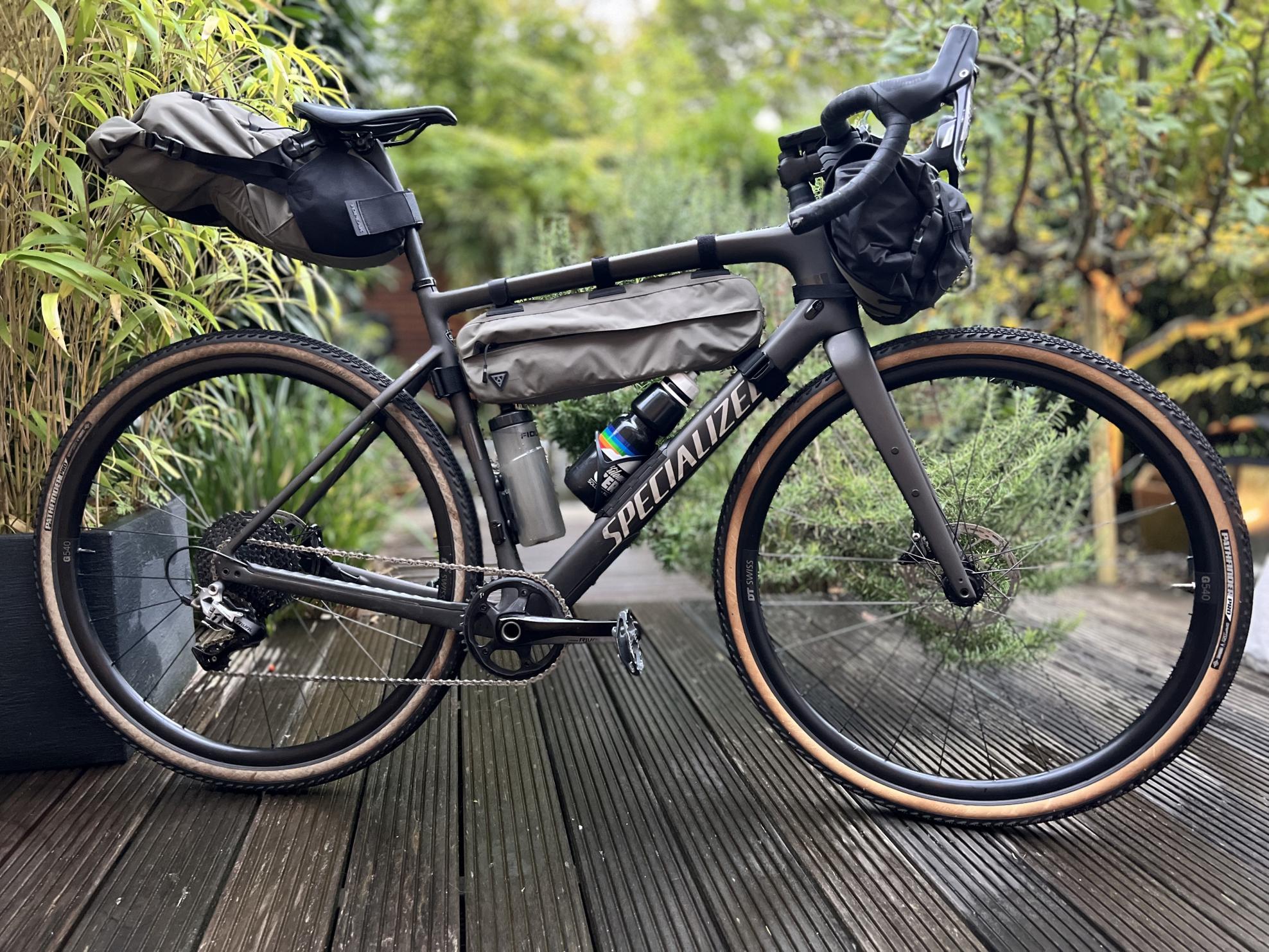 2022 Specialized Diverge Comp Carbon Brown