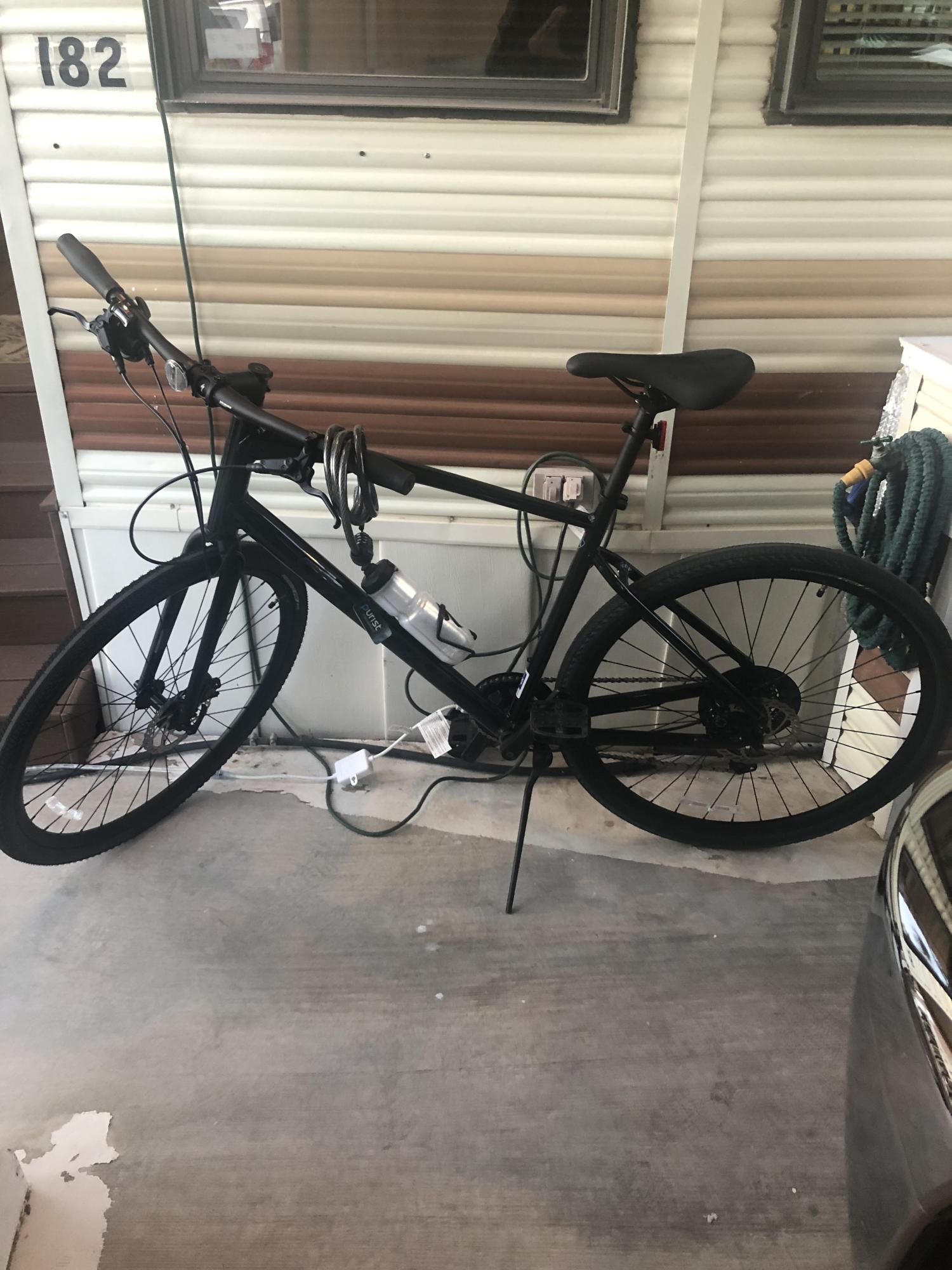 2021 Specialized XL Black