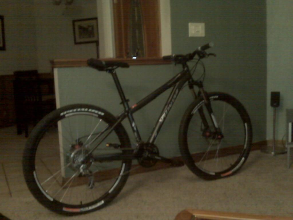 9 Specialized Rockhopper  Black