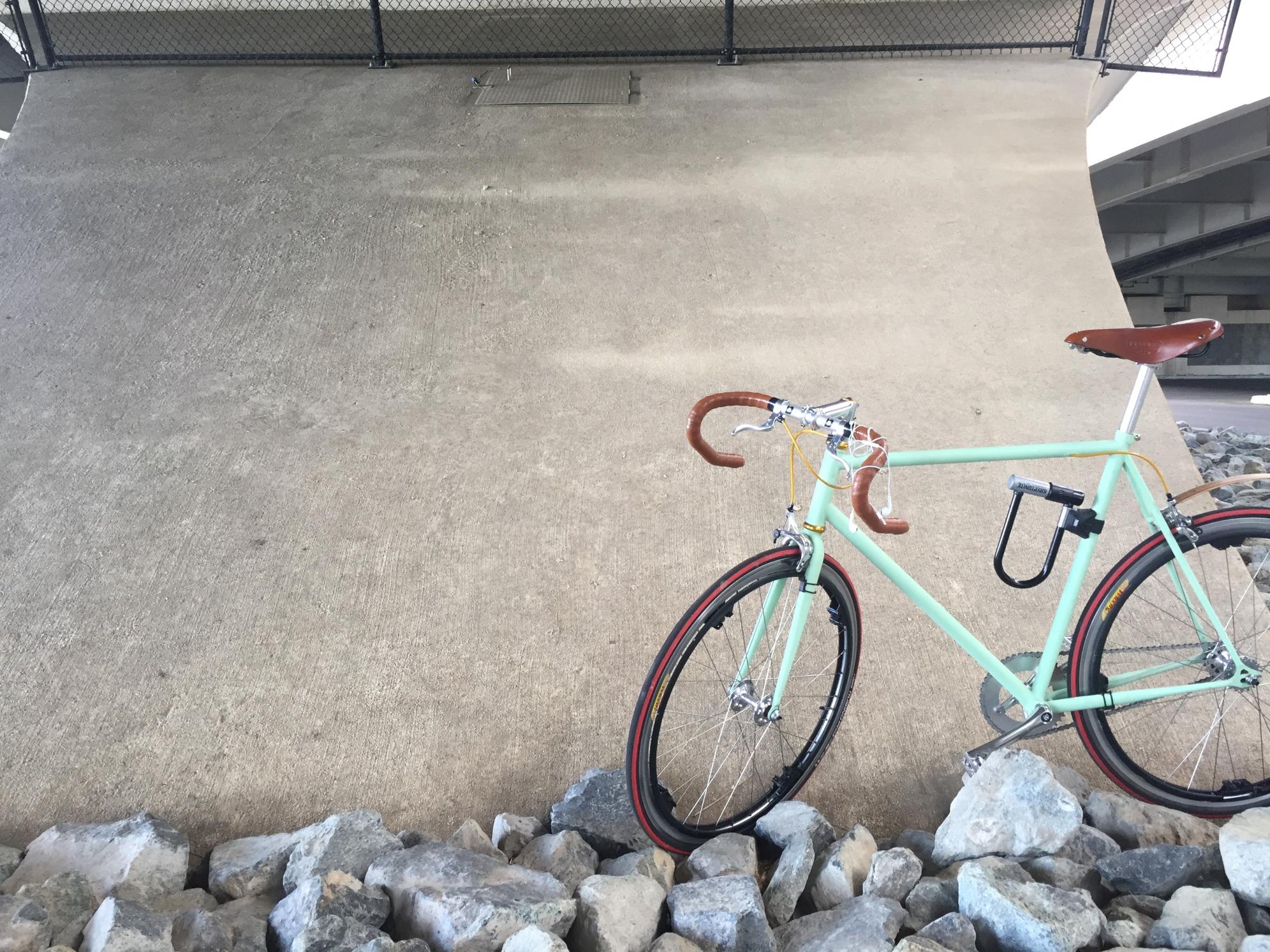 2016 Mission Bicycles Valencia B Green