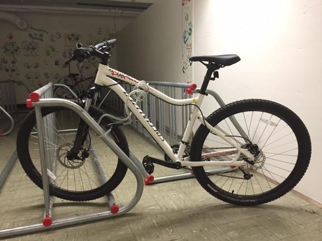 2015 Specialized Jynx Comp White, Silver or Gray, and Red