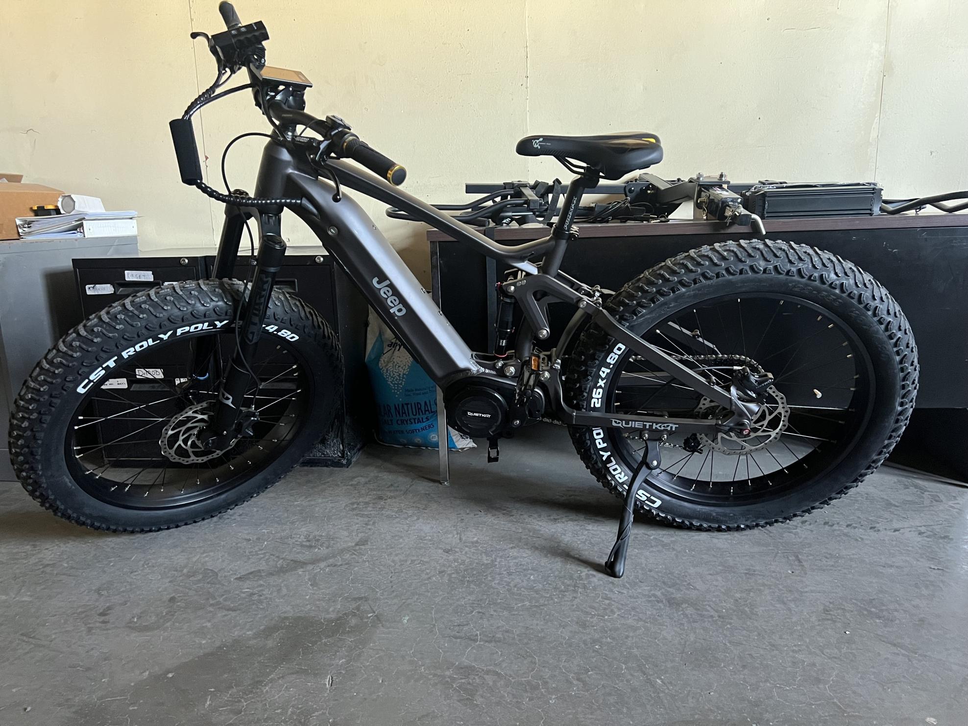 2023 QuietKat Jeep Jeep Silver, gray or bare metal