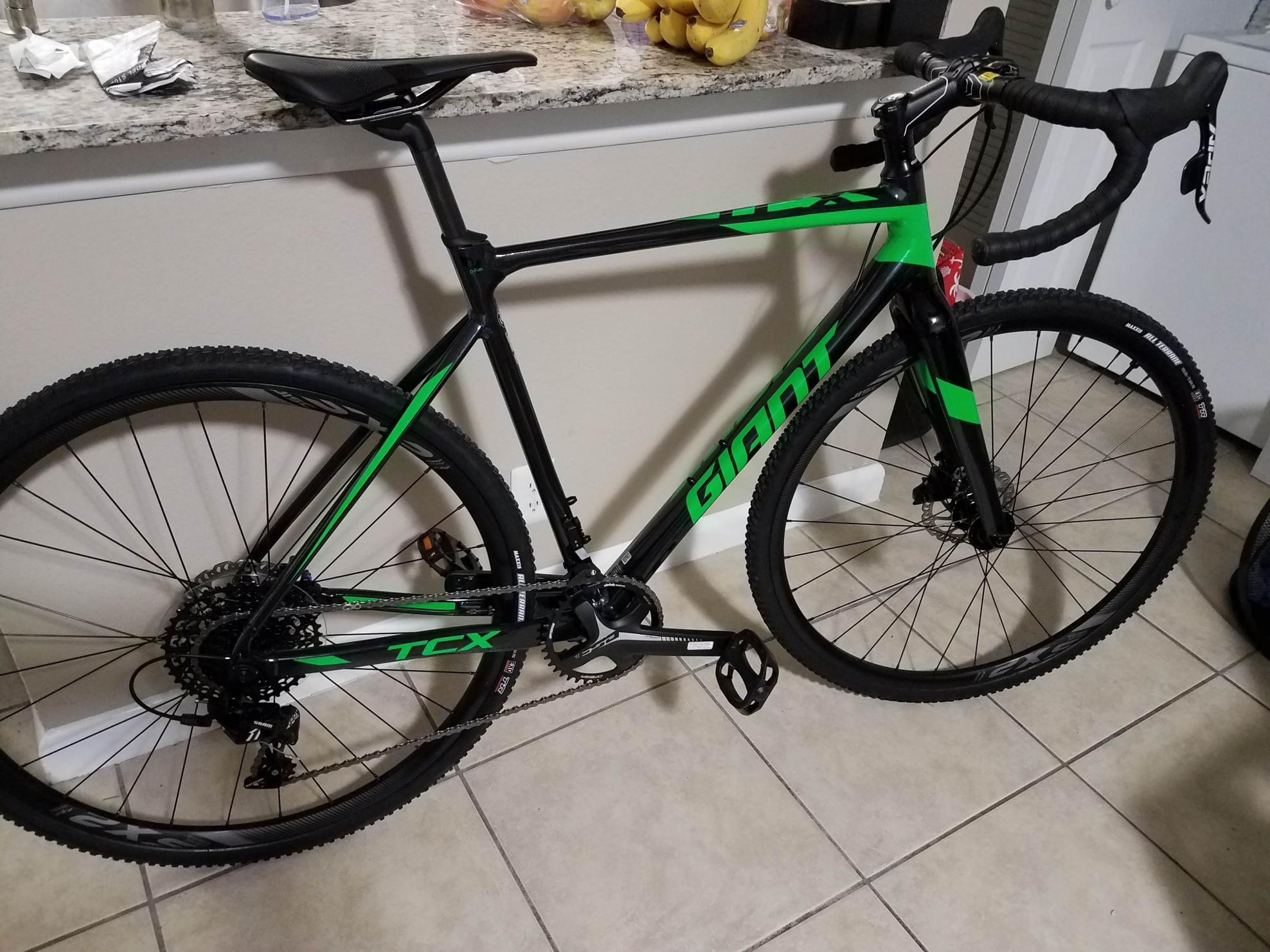 2019 Giant TCX Green and Black