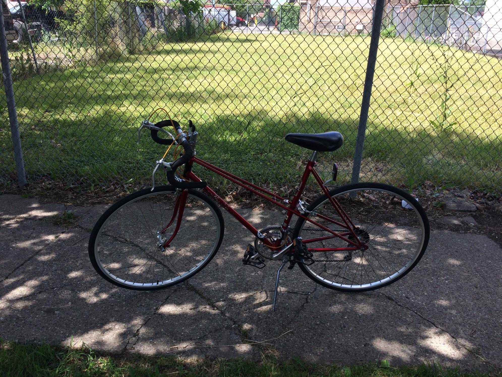 Raleigh Record Ace Red Mixte Red