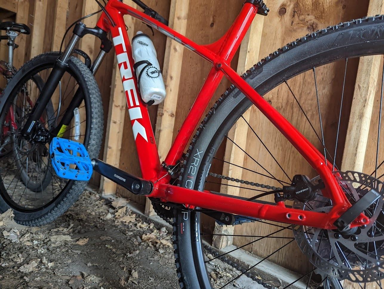 2022 Trek Marlin Red