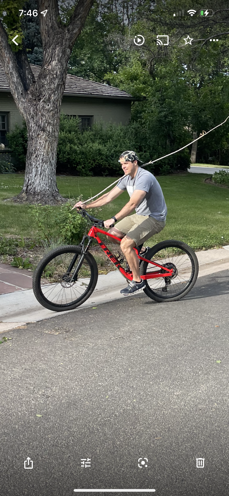 2021 Trek Top Fuel 9.8 XT Red